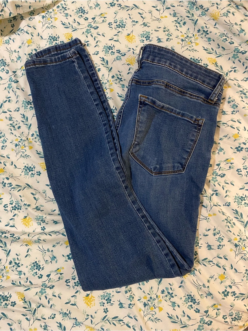 Classic Women's Blue Denim Jeans - Skinny Fit- STS Blue- Size 28